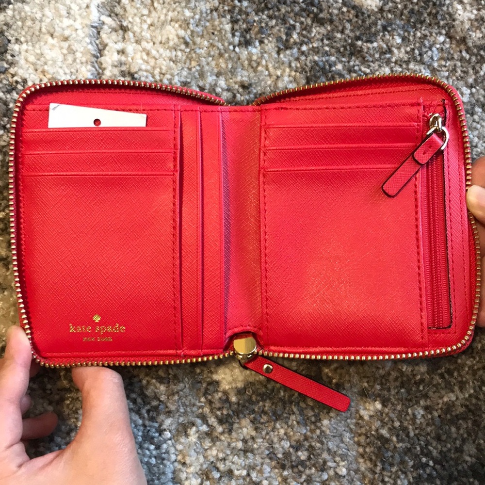 LAST ONE! Brand New Kate Spade Darci Wallet - Picture 3 of 7